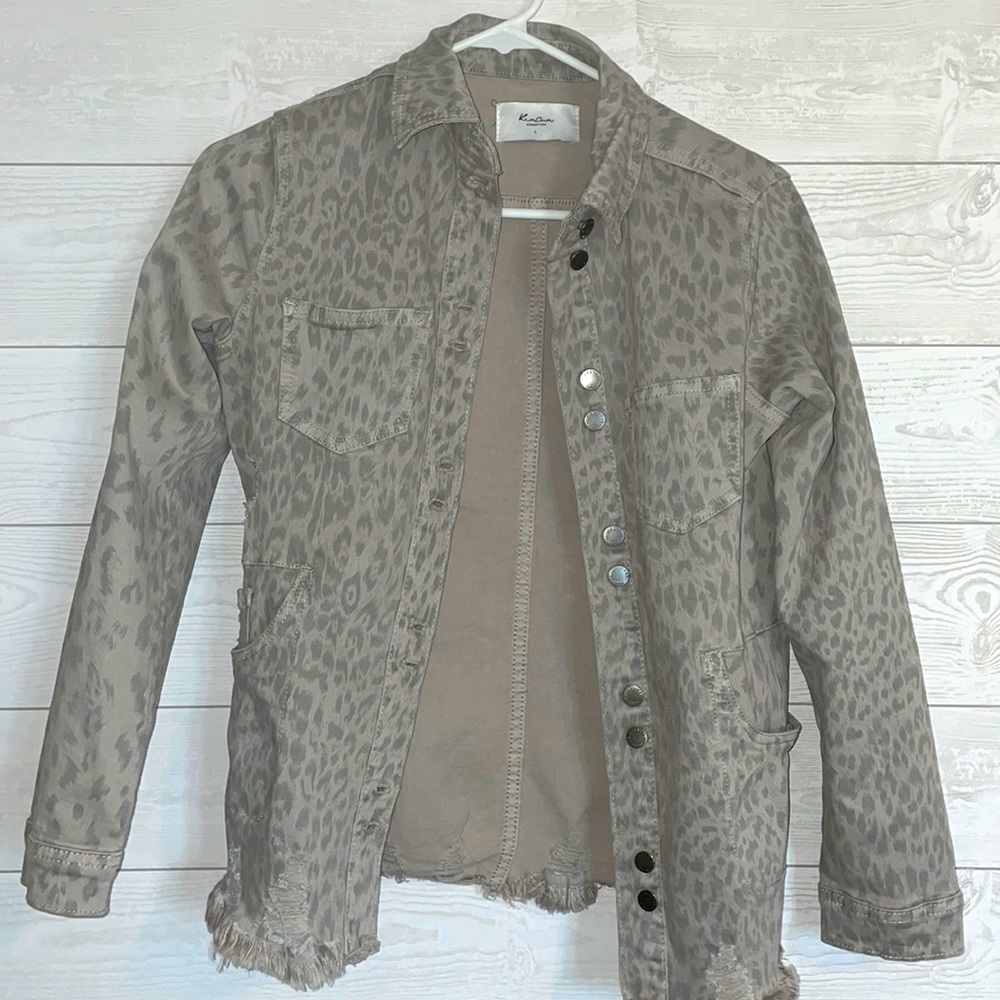 Trendy light jacket Brand- RanCan Signature from Buckle.